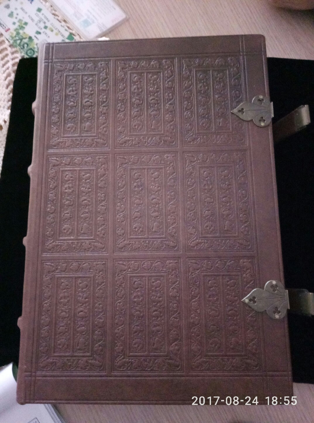 LIBRO D’ORE DI VRELANT (OFFICIUM BEATAE MARIAE VIRGINIS SECUNDUM USUM ROMANUM)