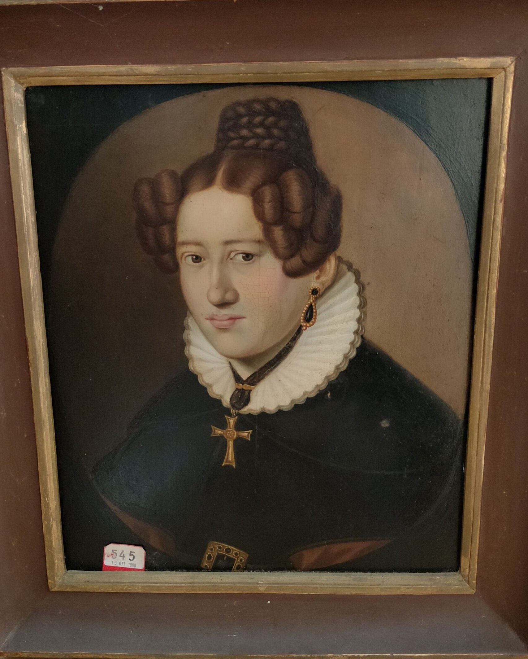 Ritratto verticale di nobildonna, olio su tavola anonimo