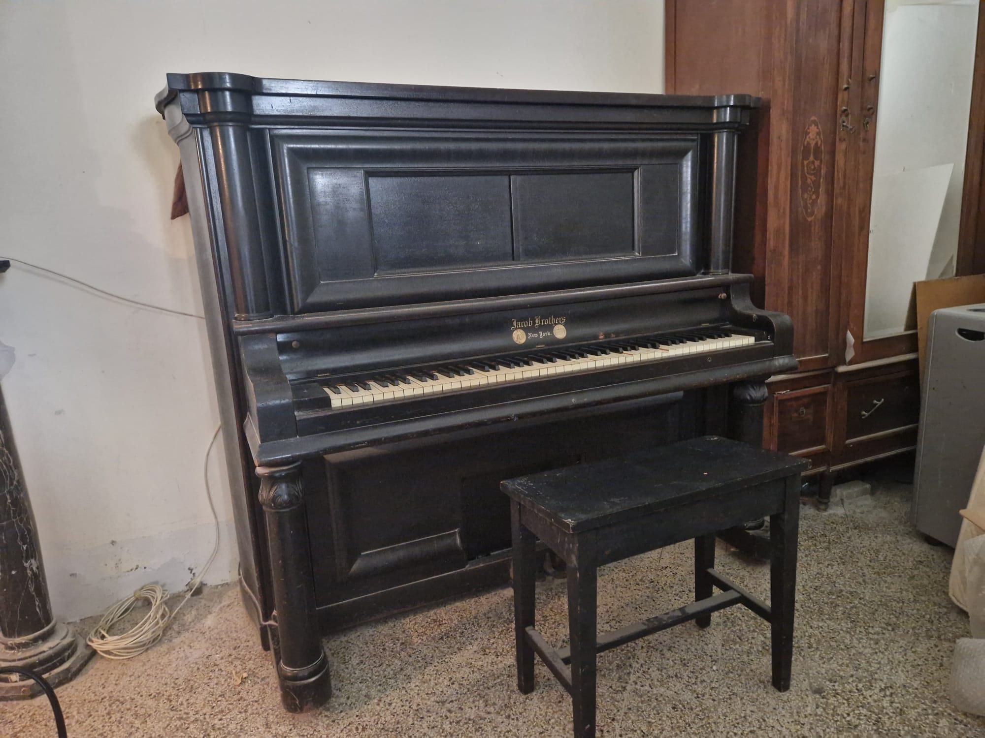 Pianoforte verticale - Jacobs Brothers