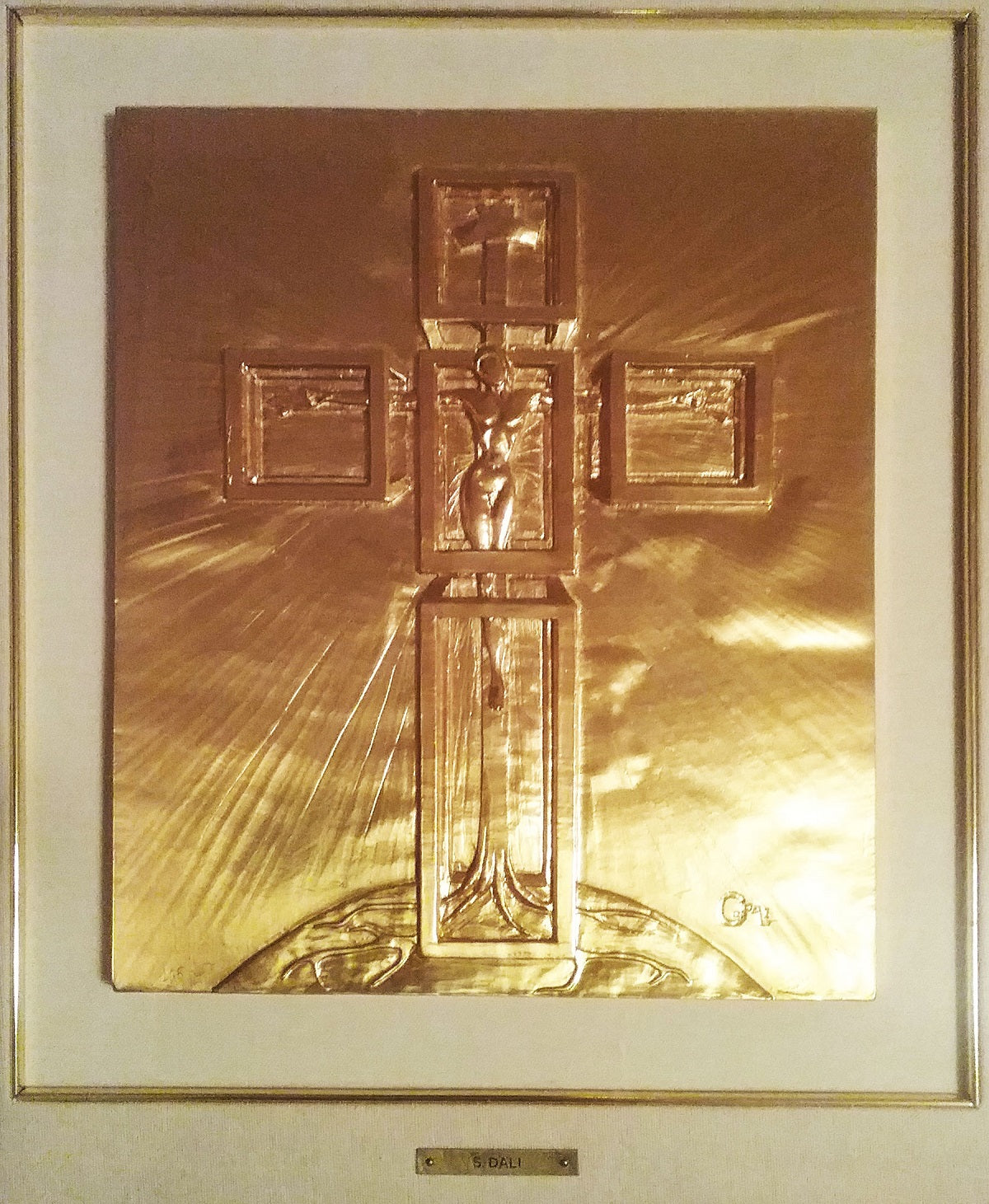 Salvador Dalì - Cristo in croce