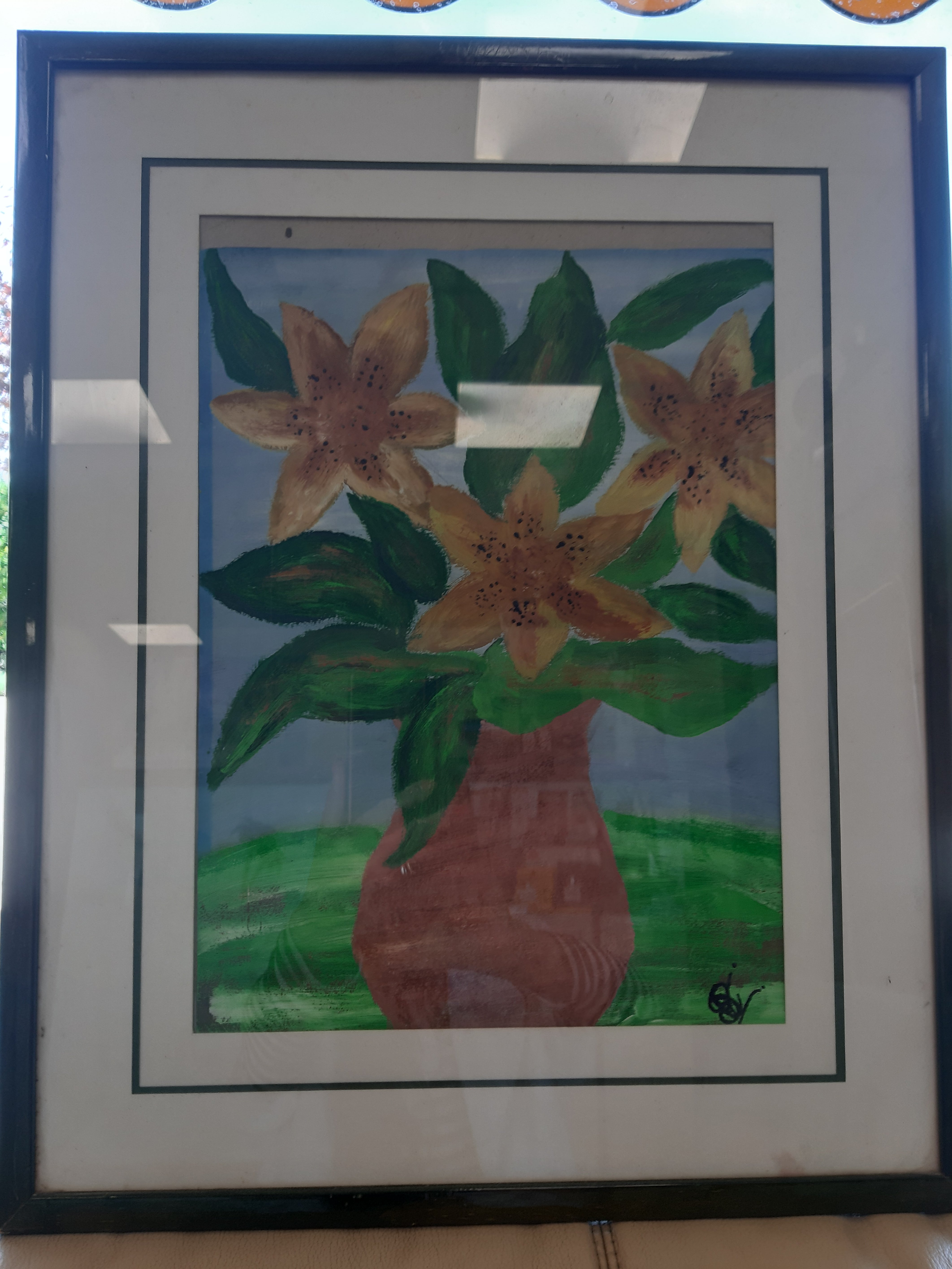 Vase of flowers
