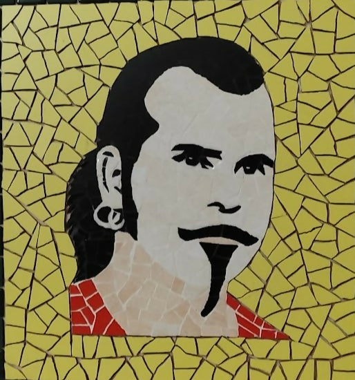 Mosaico su compensato di Giambattista Iuso con ritratto di Piero Pelù