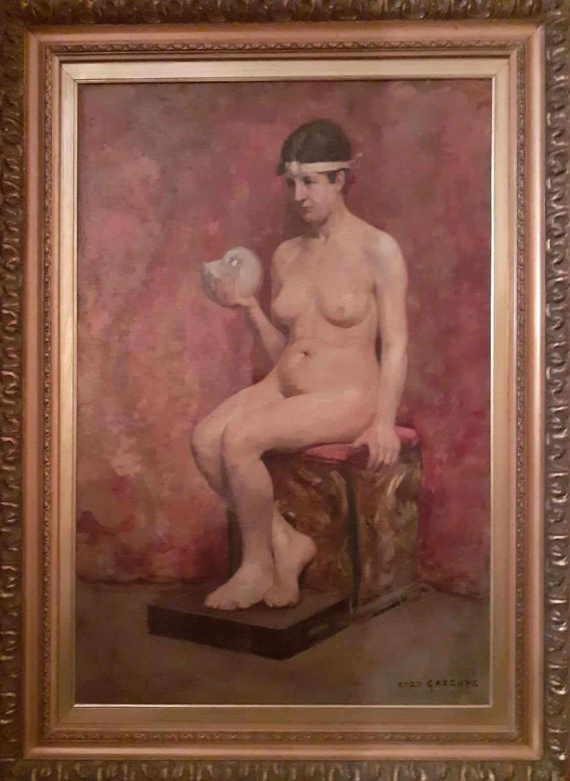 Enzo Gazzone - Figura di giovane donna