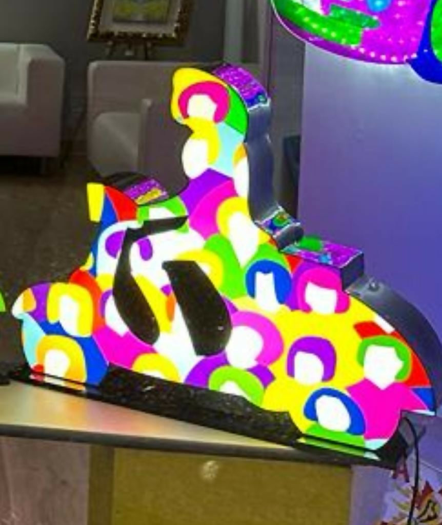 VESPA - Marco Lodola