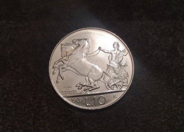 La Storia della Lira durante le due Guerre - Ipzs