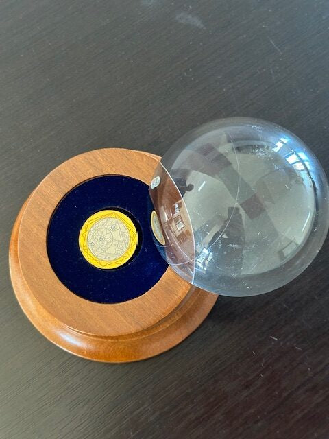 Titania (Emissione celebrativa del 2000) - Istituto Poligrafico e Zecca dello Stato.