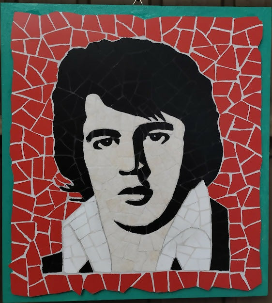 Mosaico su compensato di Giambattista Iuso con ritratto di Elvis Presley