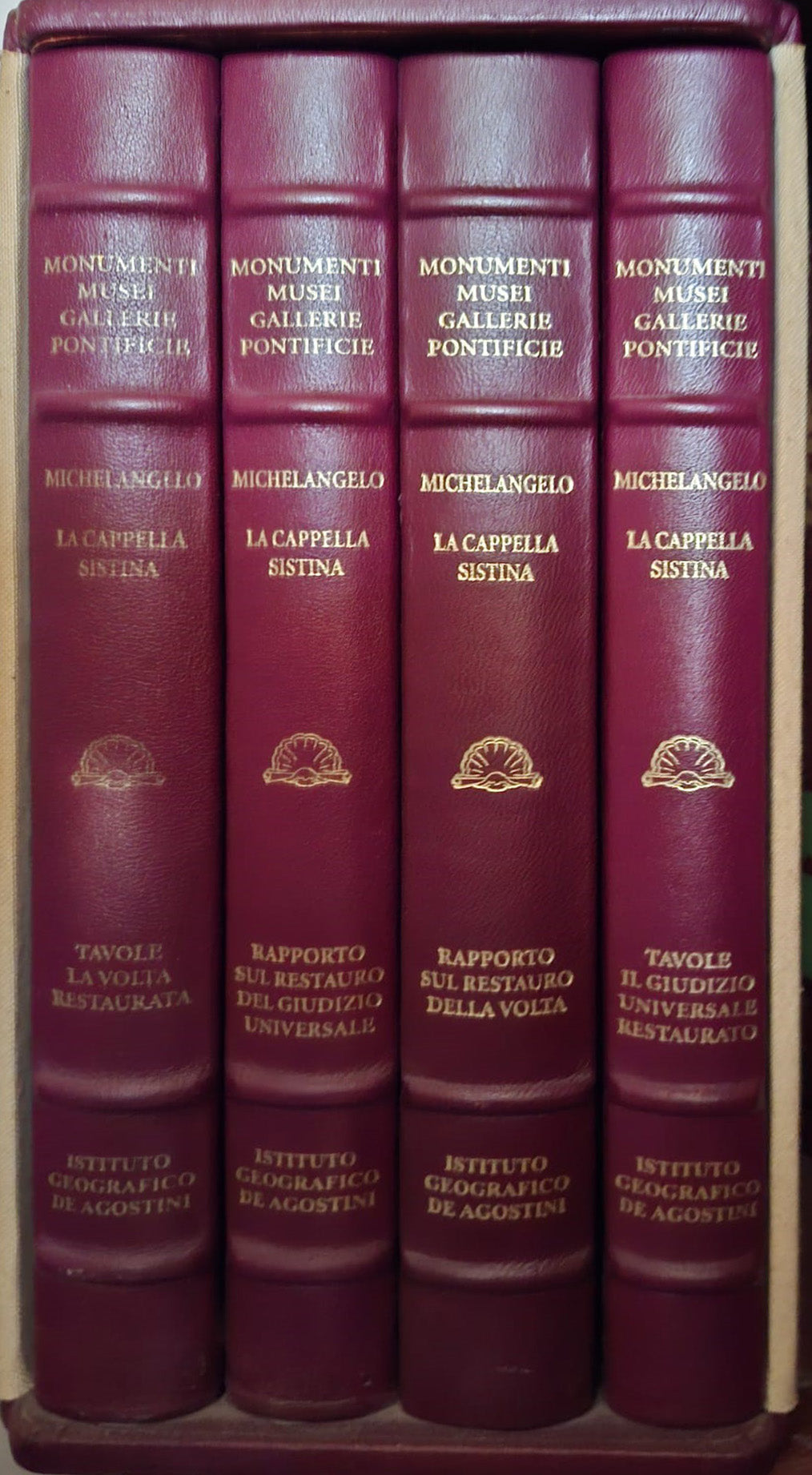 The Sistine Chapel - De Agostini Geographic Institute (4 volumes)