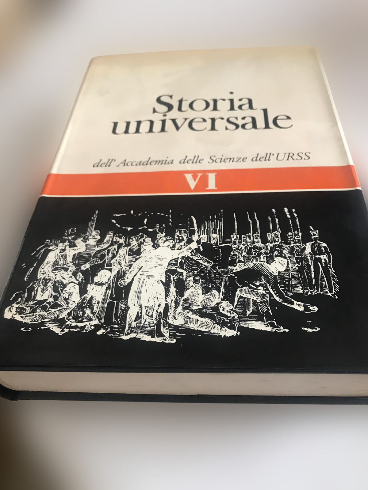 Historia Universal de la Academia de Ciencias de la URSS
