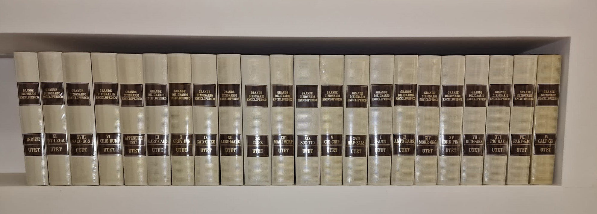 Grande Dizionario Enciclopedico - Utet