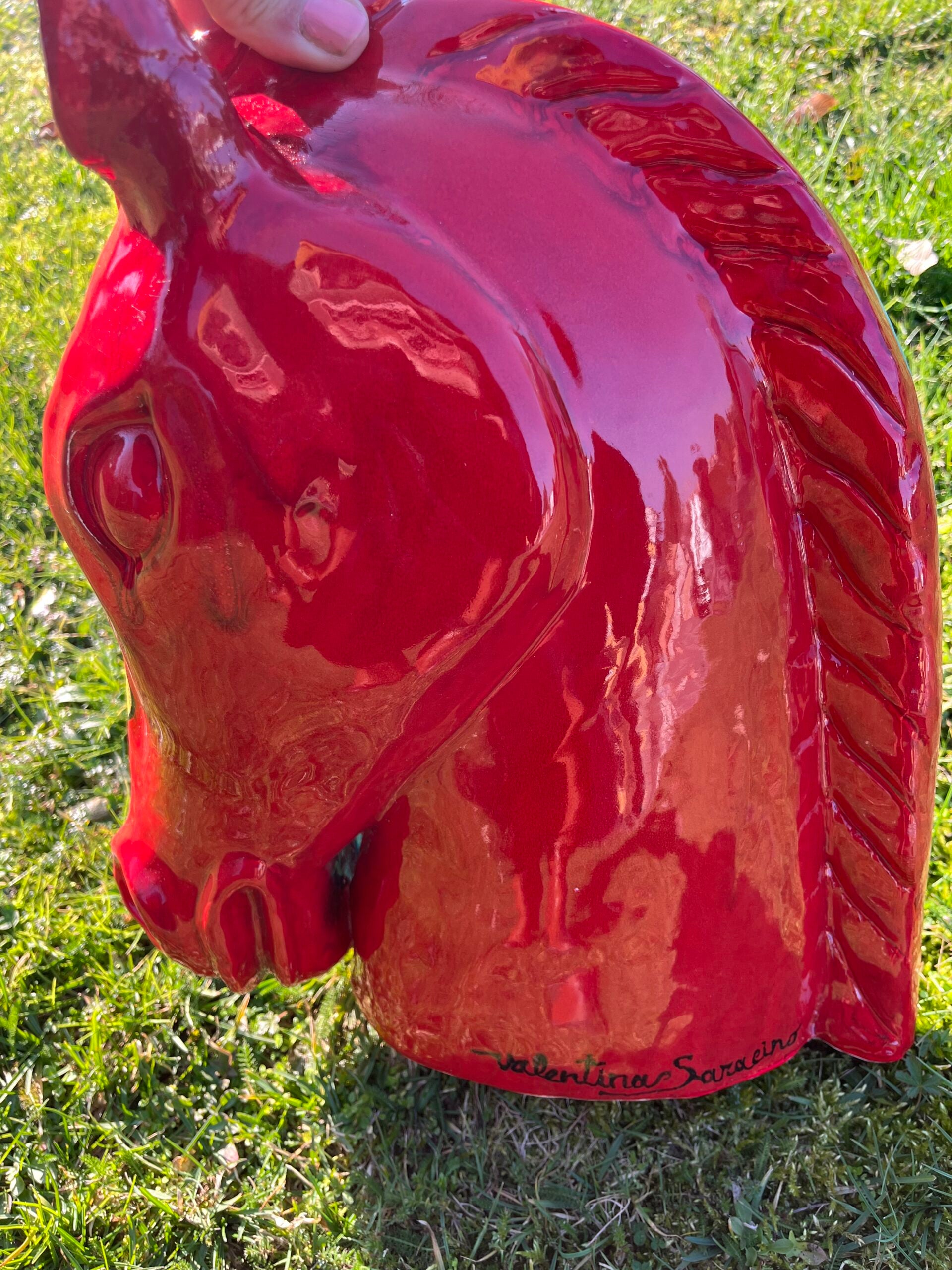 Valentina Saracino - Red and blue horse