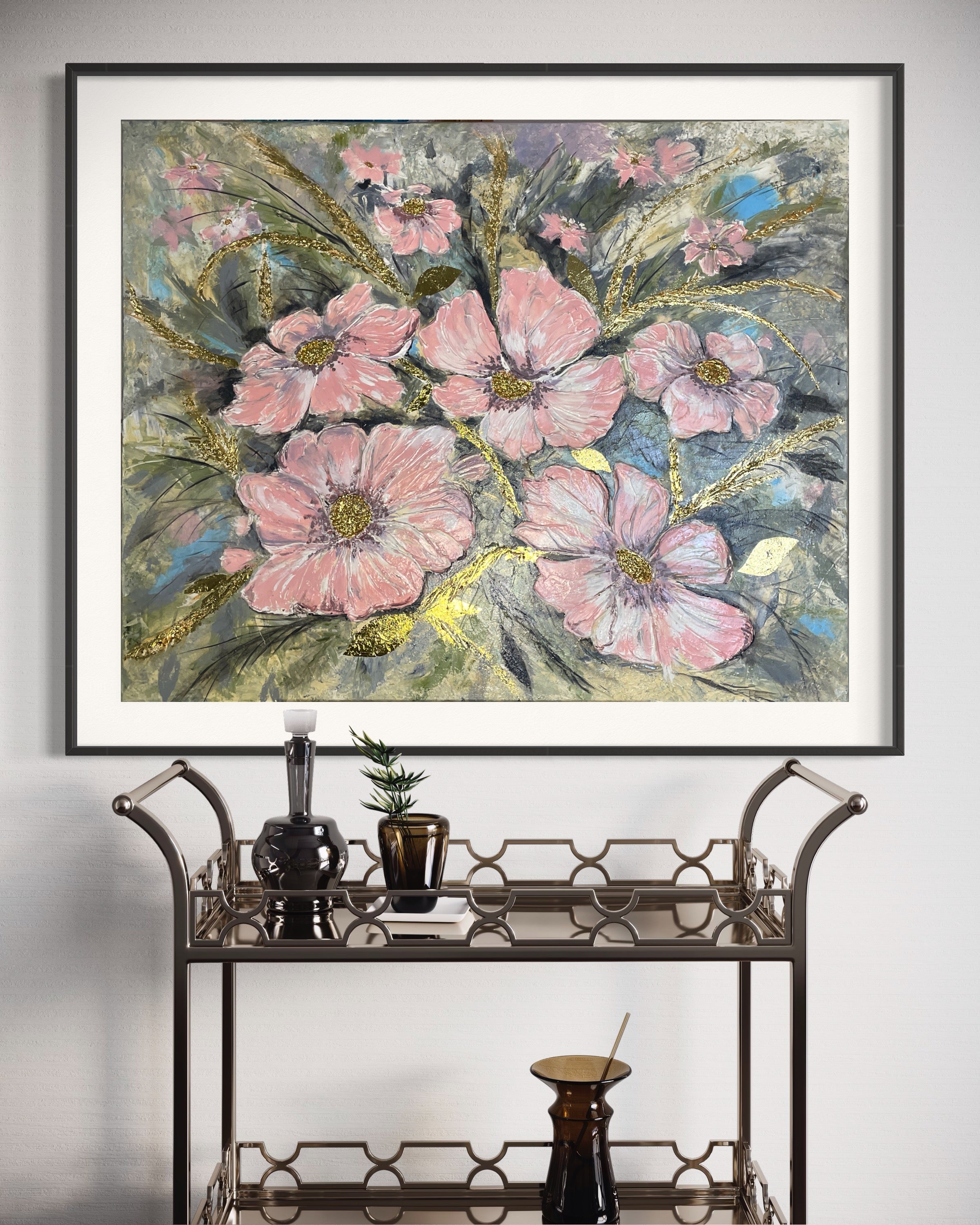 Pintura acrílica texturizada con flores rosas.