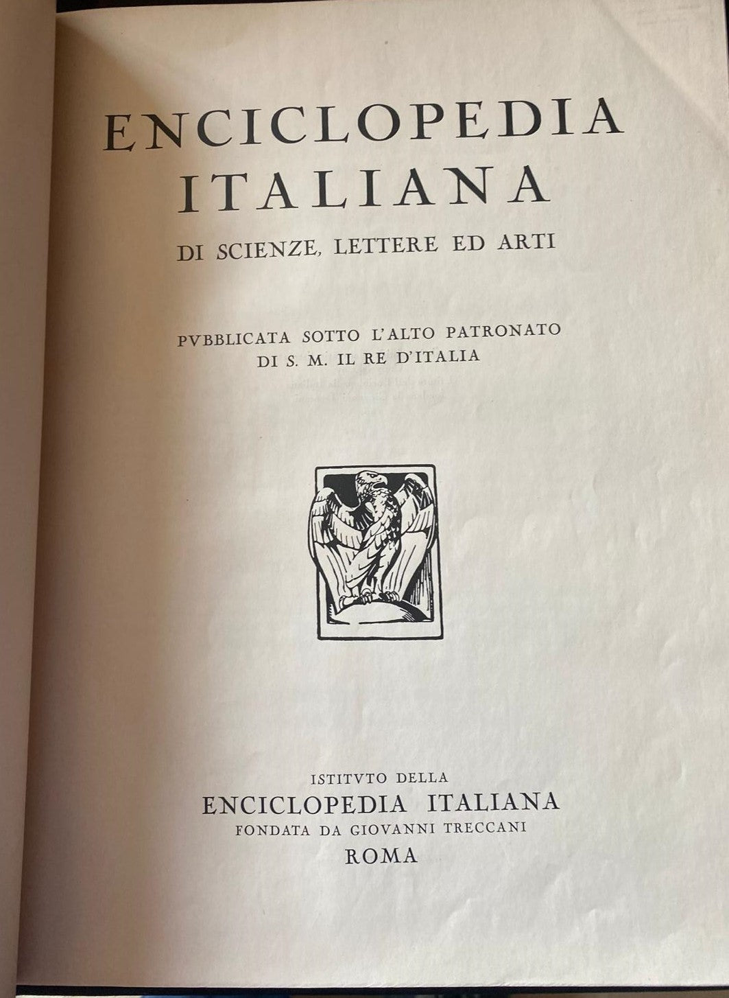 Enciclopedia Italiana di scenze , letteratura ed arti Treccani 1° edizione  (54 Volumi)