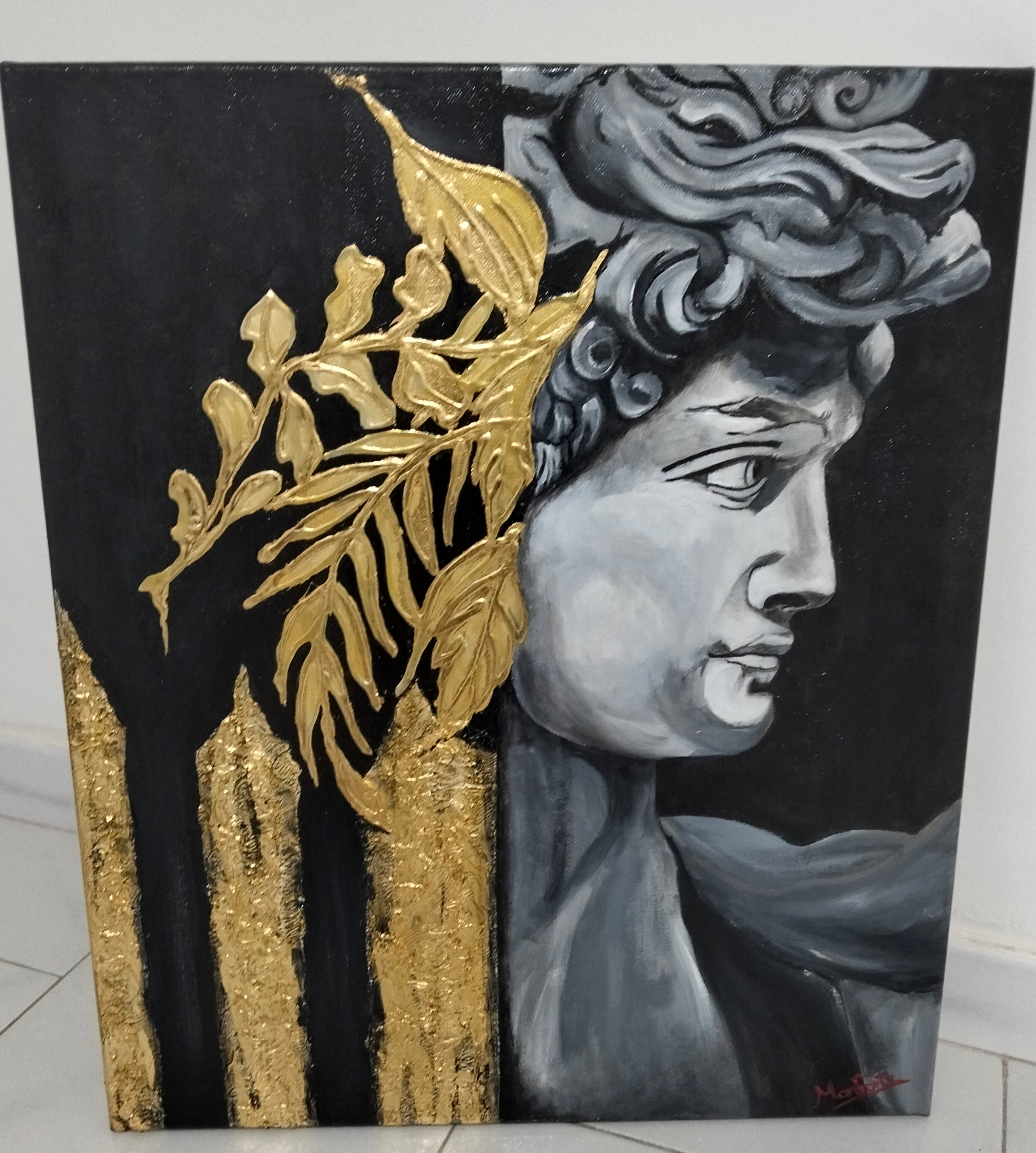 Hojas de oro en la oscuridad