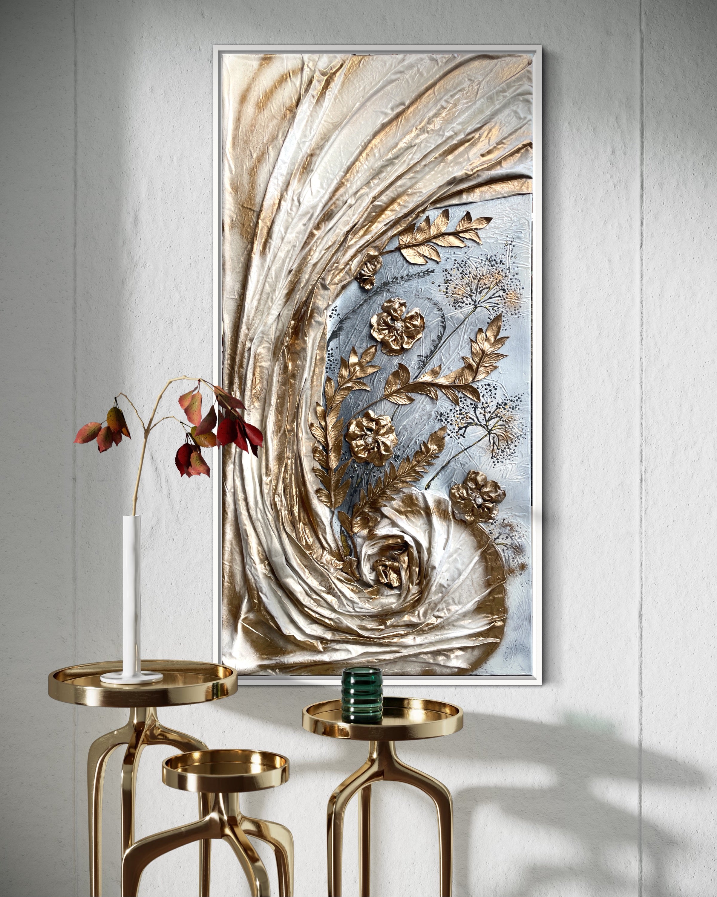 Pittura astratta floreale dorata