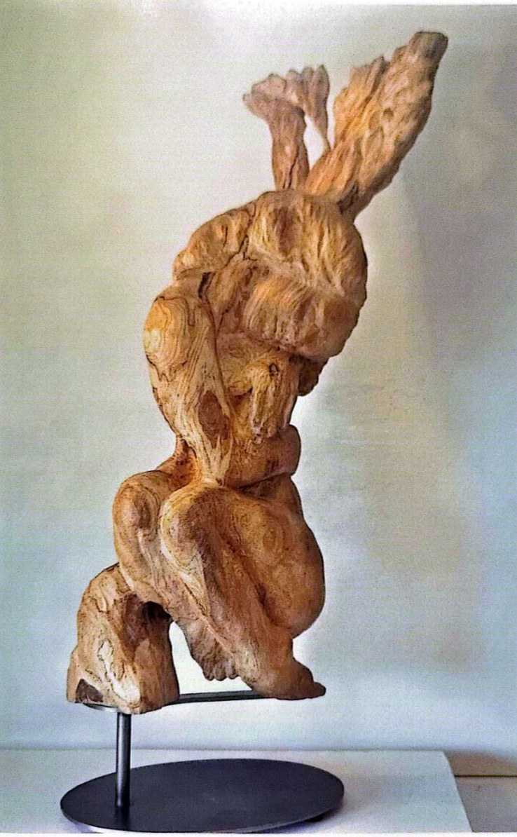 Interazione di Roberto Servi, scultura figurativa in legno d’ulivo