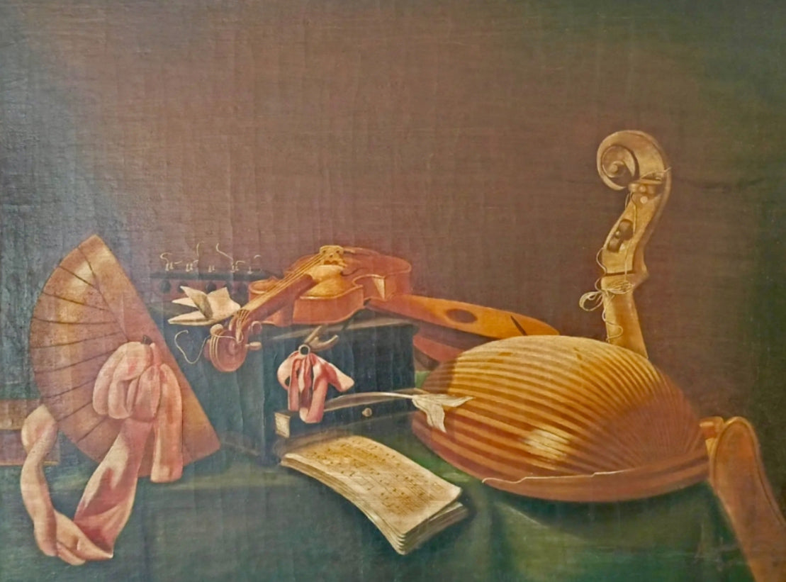 Autore Sconosciuto - Natura morta di strumenti musicali con nastro rosa
