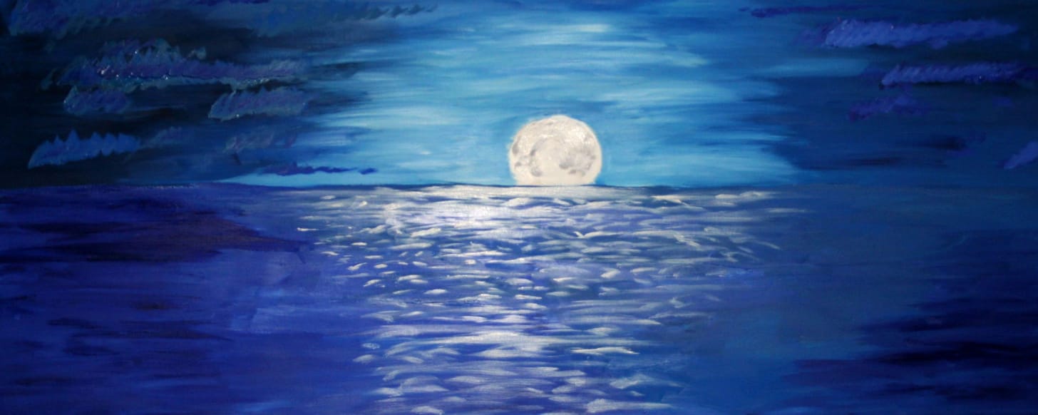Puesta de luna en el mar