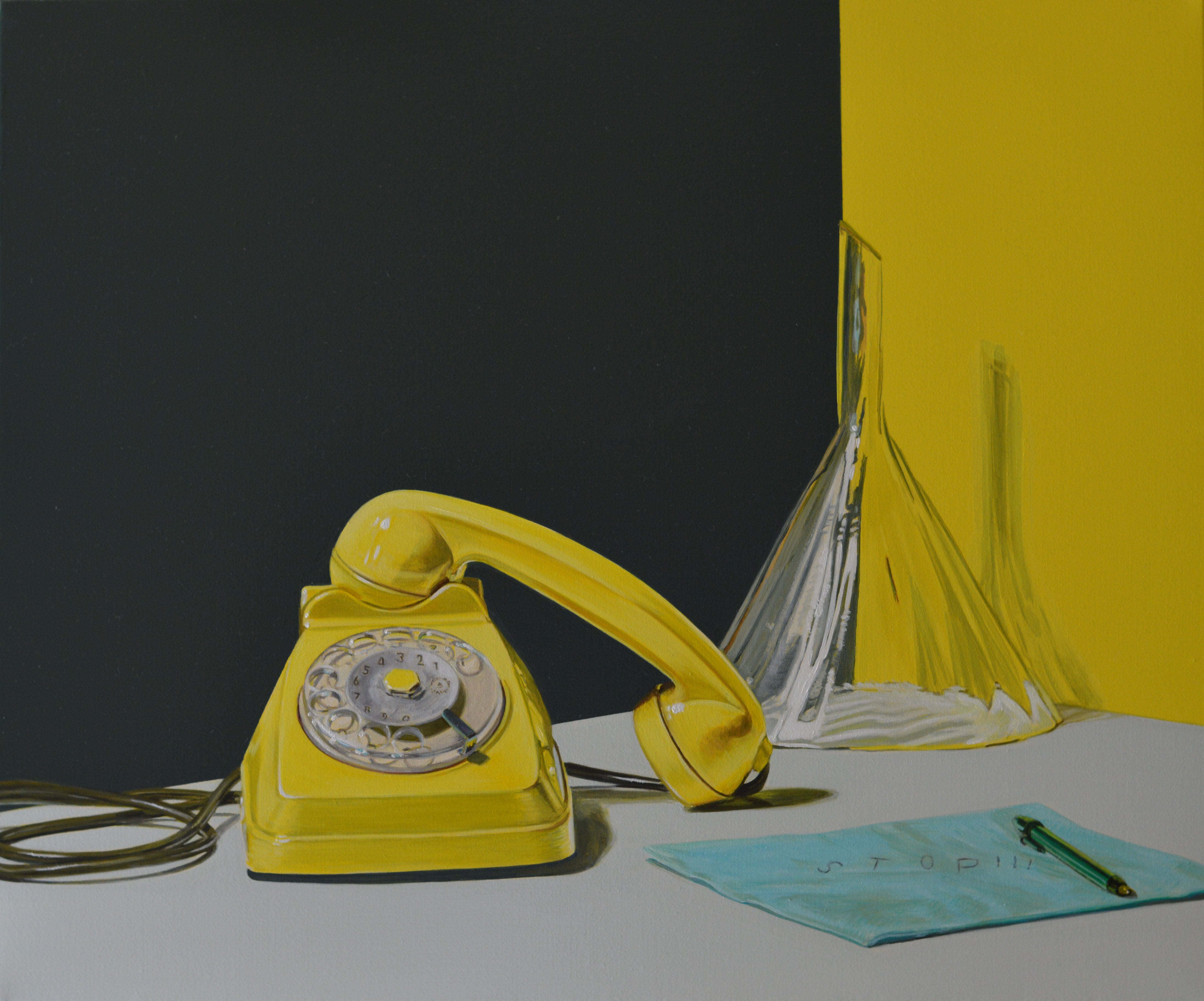 Teléfono amarillo
