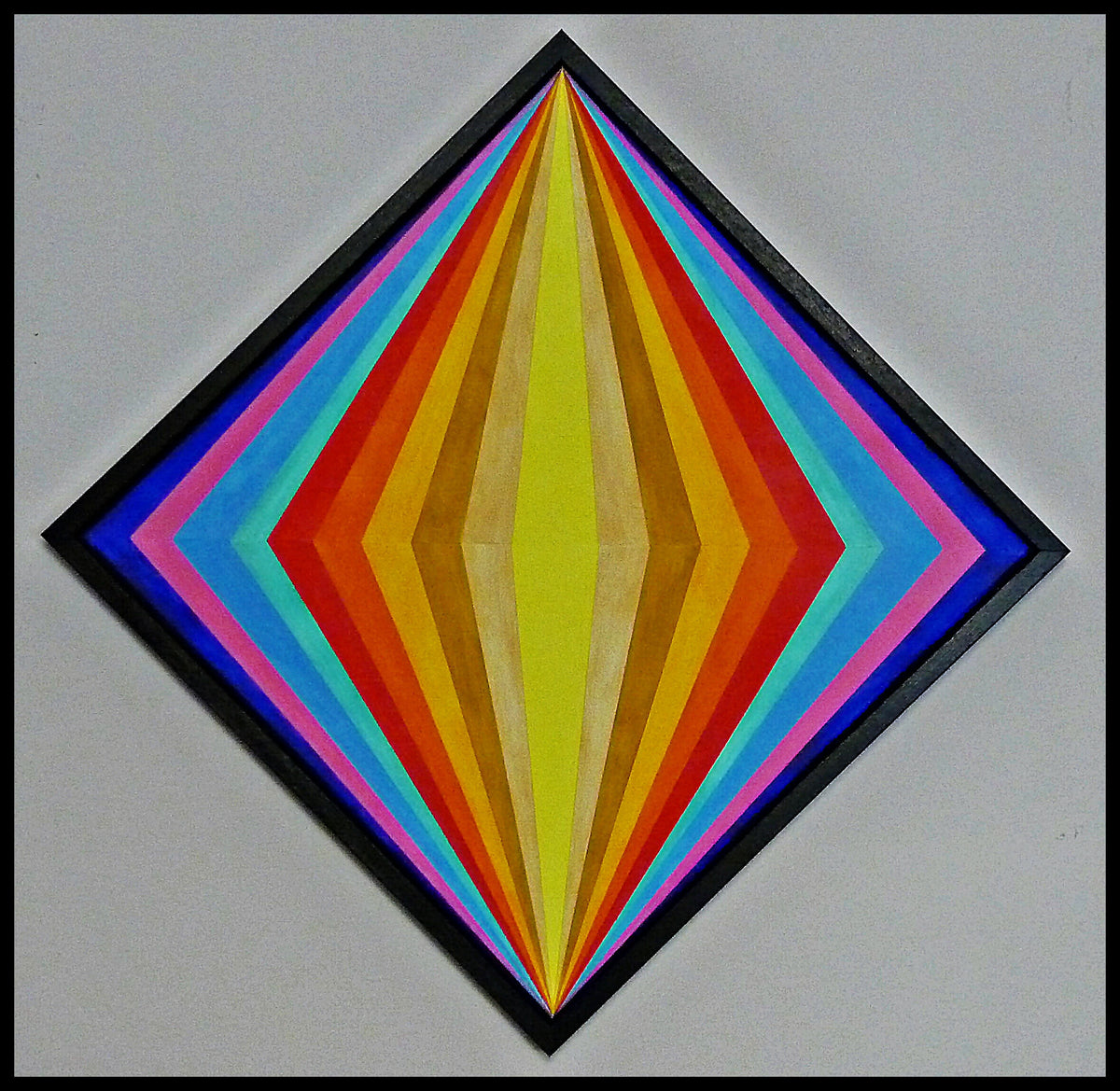 Diamante 1 di Roberto Lucato, acrilico
